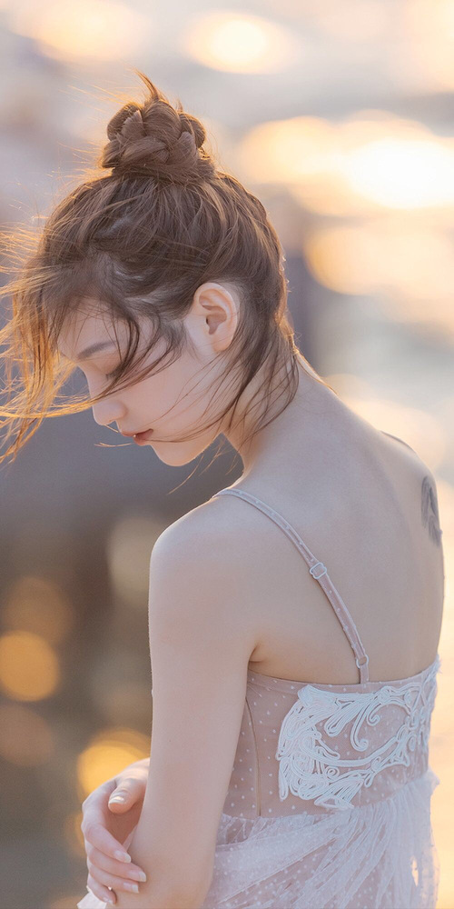 _鹈鹕团队合作彰显潜力，目标冲击季后赛_，鹈鹕队队员名单最新名单